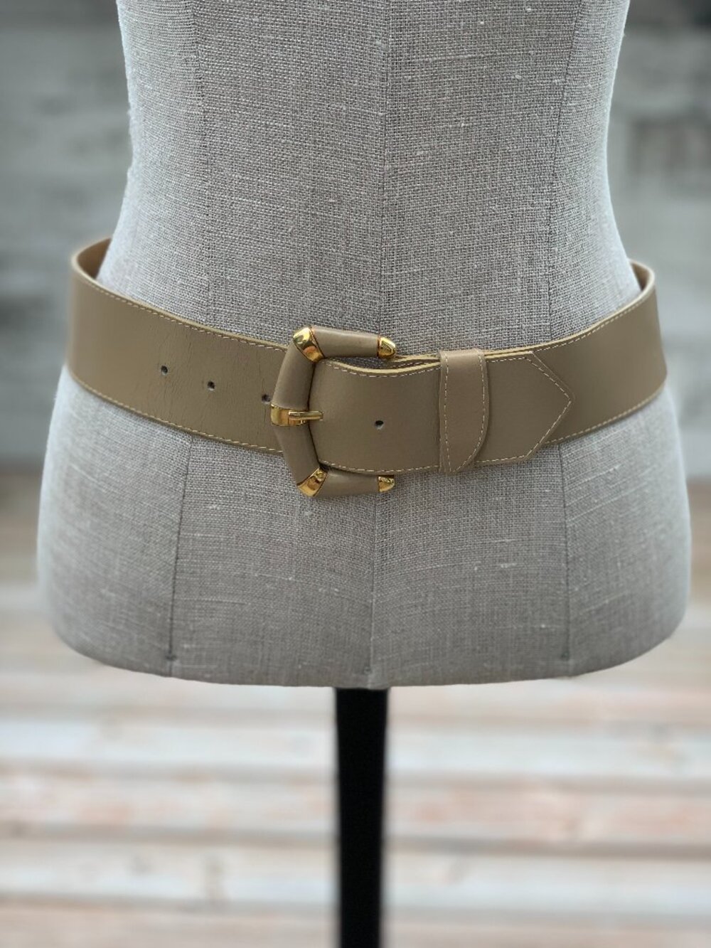 Vintage 90s Wide Statement Belt Cream Leather Gold Buckle Preppy Boho Chic Retro